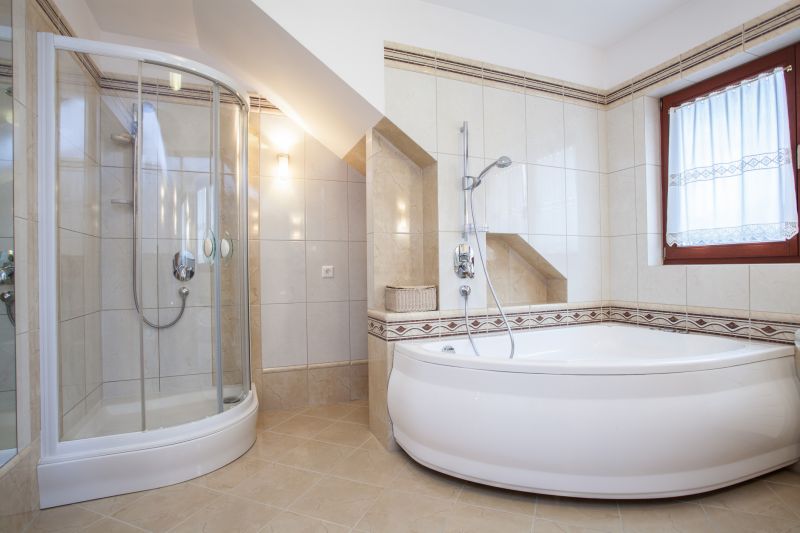 Double-Ended Bathtub